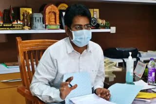 District Collector Pavanakumar Malapati