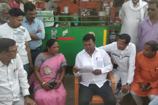 MP Chandra Prakash Chaudhary met local people in giridih