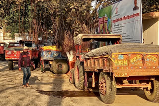 ट्रैक्टक जब्त