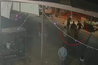 नशे में धुत पुलिसकर्मी, Drunk policeman