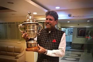 Kapil Dev corona vaccine