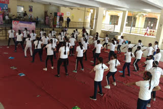 self defence training for girl in dwarka