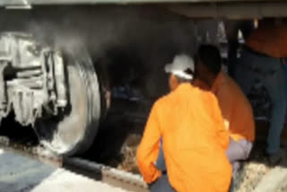 Fire breaks out on train wheel; extinguished timely