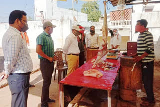 Action at mutton and chicken shop in Kanker