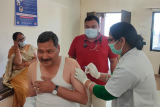 Municipality president got first vaccine