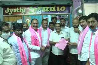 mla ramulu nayak says cm  kcr is working for the development of the state