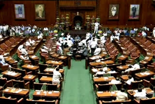 protest continues in assembly session