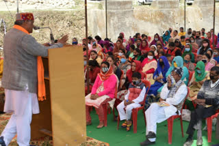 Energy Minister Sukhram Chaudhary address people in Palampur