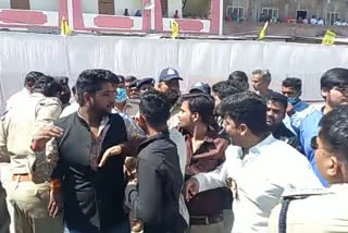 MLA son utters abuses to police officers