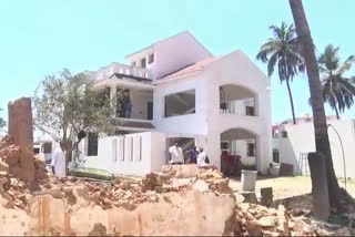 house-demolished-in-kolar