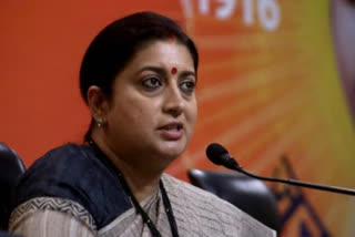 Smriti Irani attacks Rahul