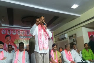 Trs MLC candidate Palla Rajeshwar Reddy visited In Bhadrachalam
