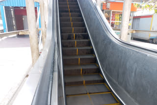 lift at Buxar station