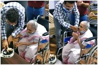 A 100-year-old woman received COVID-19 vaccine and celebrated her birthday in mumbai