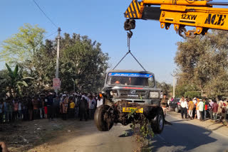 घाटोल सड़क हादसे में स्कूटी सवार की मौत, Scooty rider died in Ghatol road accident