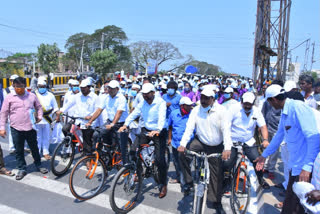 guntur district collector attend cycle rally in thenali guntur district