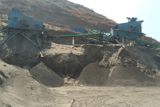 patan Tehsildar yogesh tompe action on stone crusher in Patan