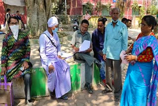 মনোনয়নপত্র জমা দিলেন পুরুলিয়ার বিএসপি প্রার্থী