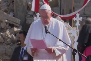 Pope Francis holds prayer for Iraq's war victims