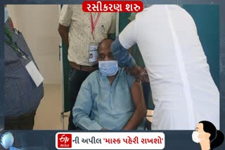 મનસુખ વસાવાએ કોરોના વેક્સિન મુકાવી