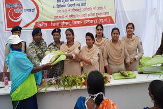 Women cleaning Staff by female police personnel