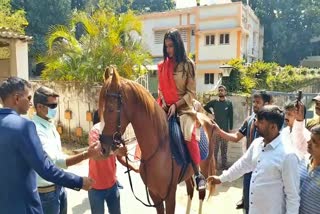 mla amba prasad reached assembly on horseback on international womens day