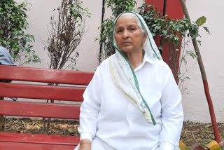 Interaction with an elderly woman farmer