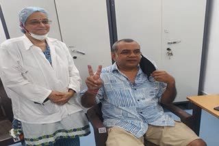 paresh-rawal-got-the-corona-vaccine-shared-post-on-twitter-and-said-pm-modi-thankyou