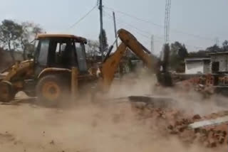 Encroachment of land in Jabalpur