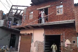 Masons died due to fall of under construction house in faridabad