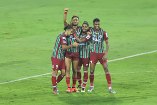 ISL 7 : ATK Mohun Bagan beats NorthEast United 2-1 to cruise into final