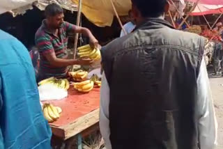 fruit sellers facing problems