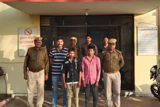 Dungarpur's latest news,  Looted at Dowda in Dungarpur, Looting case from businessman
