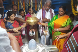 Shivratri celebrations are in full swing at the Isgam Shivamallanna Swamy Temple in the Kagaznagar Zone of Kumarakom Bhim District.