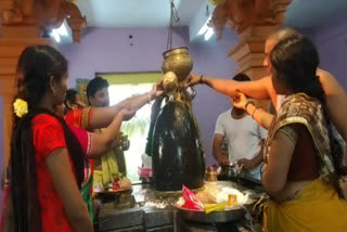 devotees crowd at bhadradri kothagudem district in kothagudem ai sivalayam temples