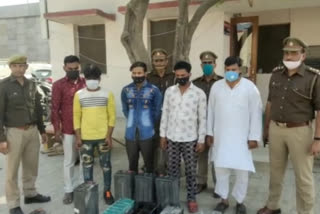 Ghaziabad police arrested five battery thieves from Mussoorie area