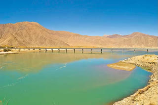 build dam on Brahmaputra in Tibet