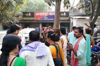 transgenders gherao rupaspur police station