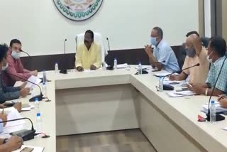 minister-amarjeet-bhagat-given-instructions-to-officials-for-fast-paddy-lifting-in-food-department-meeting