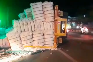 Cotton load van accident