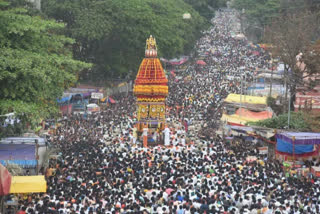 Grandly celebrated   The 118th Mahadotsavam of Siddharuda  fest