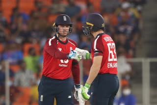 1st T20I: England won by 8 wickets