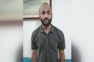 Main accused in the kidnapping of the accused in the gold robbery arrested  സ്വര്‍ണക്കവര്‍ച്ച കേസിലെ പ്രതിയെ തട്ടിക്കൊണ്ട് പോയ കേസ്  സ്വര്‍ണക്കവര്‍ച്ച കേസ്  gold robbery case in kozhikode