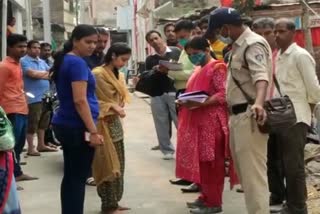 Policemen present at the scene