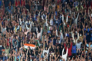 'Where is corona' - Pakistan pacer takes a dig at Ahmedabad crowd as over 67,000 attend India-England 1st T20I