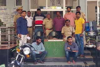chain snatching case of bangalore: 2 arrested