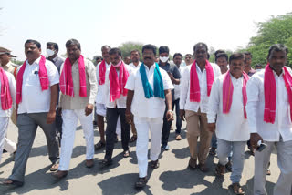 MLA Hanmanth Shinde Padayatra on the occasion of MLC kavitha Birthday