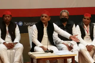 FIR lodged against former UP CM Akhilesh Yadav