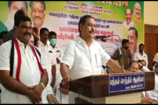 அதிமுகவின் தேர்தல் அறிவிப்பு சிவகாசி சரவெடி போல் அதிரும் என அதிமுக கூட்டணிக் கட்சி செயல்வீரர்கள் கூட்டத்தில் அமைச்சர் ஓ.எஸ்.மணியன் பேசினார்.