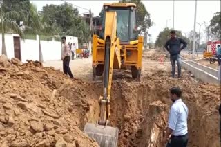 गेल की गैस पाइप लाइन लीक.